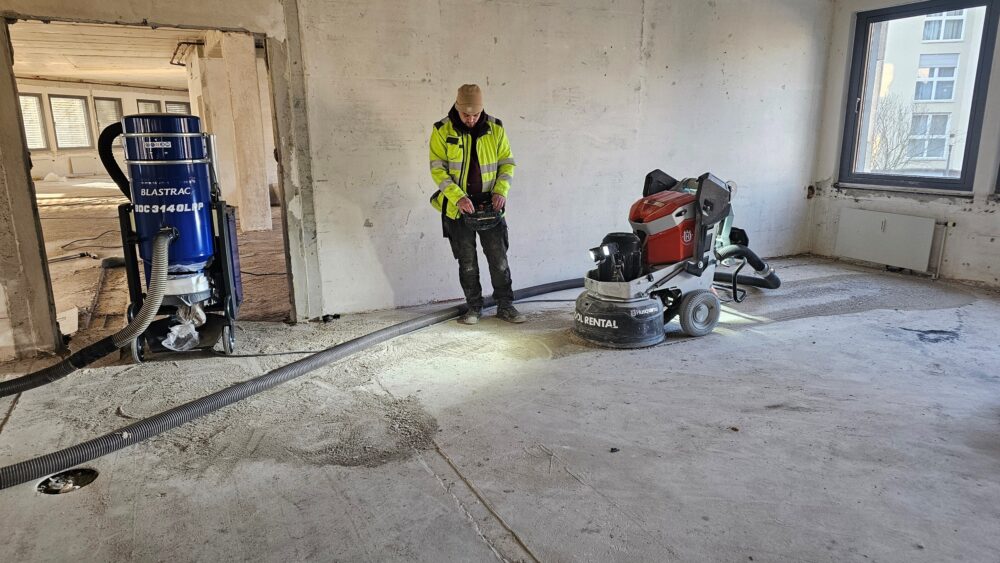 Mietgeräte für die gewerbliche Bodensanierung